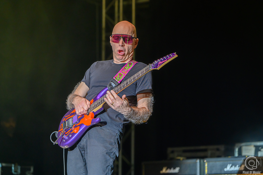 Joe Satriani