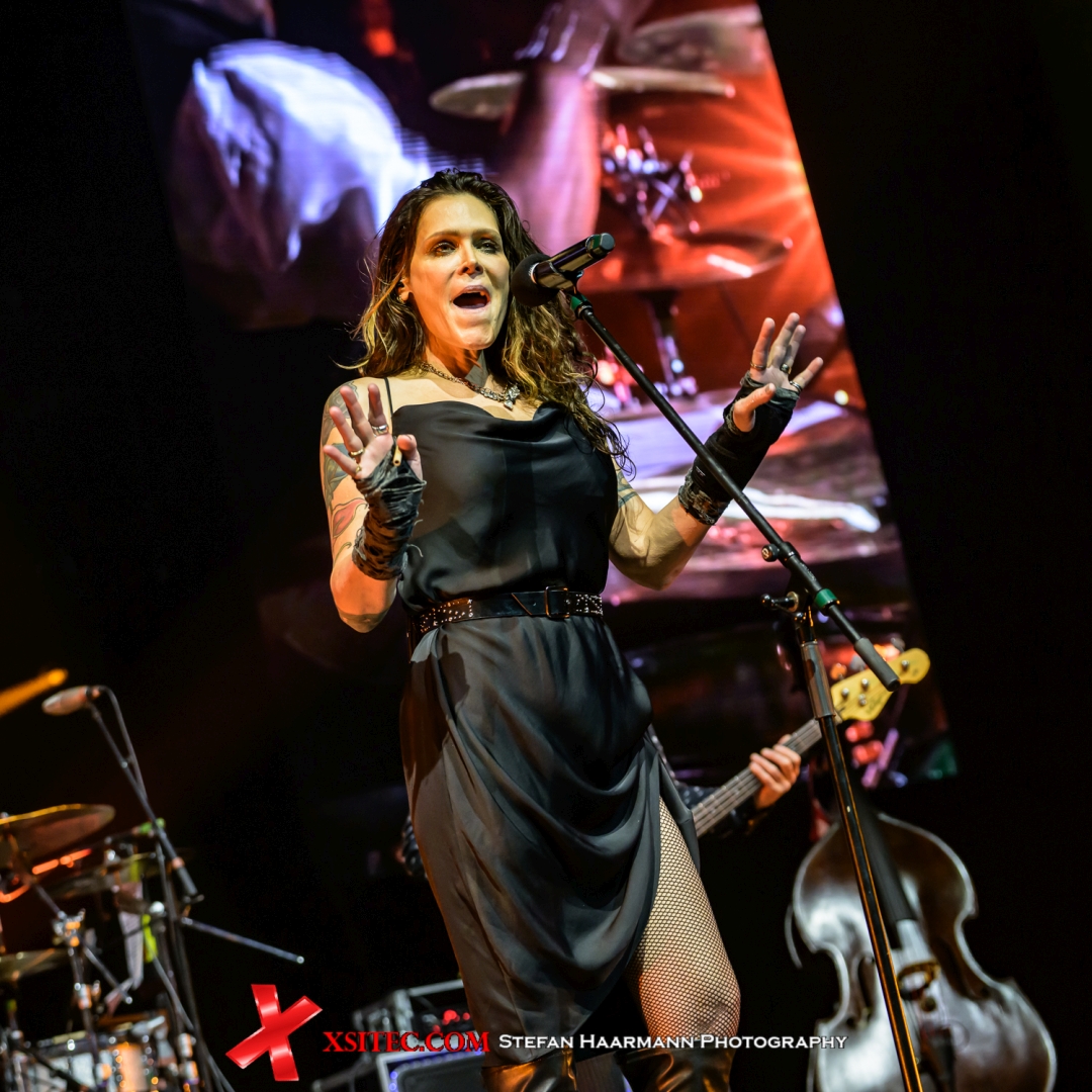 BETH HART | LANXESS ARENA K&Ouml;LN 2024-11-18